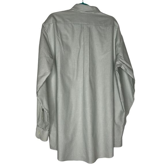 L.L. Bean Mens Button-Down Shirt Gray White Wrinkle Resistant Stripe Size 17-36 - Picture 3 of 6
